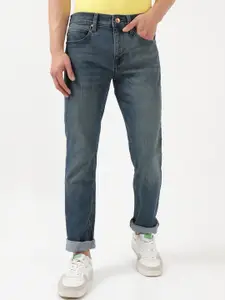 Lee Men Slim Fit Low Distress Light Fade Stretchable Cotton Jeans