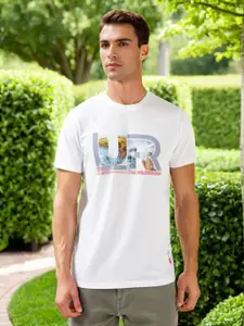 Lee Typography Printed Round Neck Slim Fit Cotton T-shirt