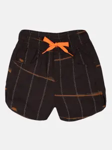KiddoPanti Girls Checked Regular Fit Mid-Rise Hot Shorts
