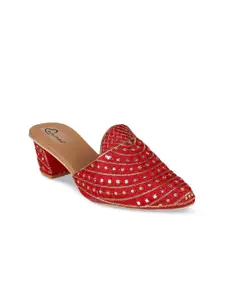 The Desi Dulhan Embroidered Ethnic Block Heel Mules