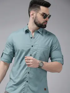 The Roadster Lifestyle Co. Men Solid Casual Shirt