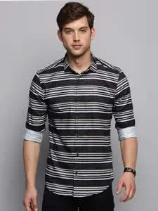 SHOWOFF Horizontal Stripes Casual Shirt
