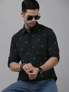 The Roadster Life Co. Geometric Printed Pure Cotton Casual Shirt