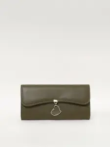 Ginger by Lifestyle Women Envelope with SD Card Holder