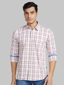 Parx Spread Collar Slim Fit Checked Cotton Casual Shirt