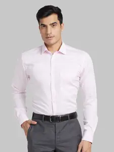 Park Avenue Slim Fit Striped Cotton Formal Shirt