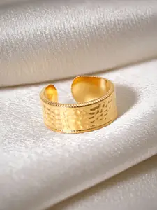 Rubans Voguish 18K Gold Plated Textured Adjustable Finger Ring.