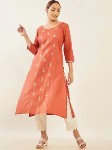 Maybell Women Floral Embroidered Kurta