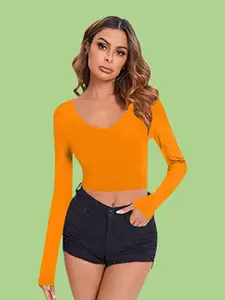 Dream Beauty Fashion Knitted Crop Top