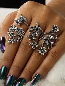 Jewels Galaxy Women Set Of 4 Silver-Plated Floral Contemporary Stackable Finger Rings