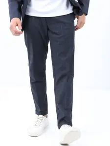 HIGHLANDER Men Elasticated Waist Band and Turn Up Hem Smart Formal Trouser
