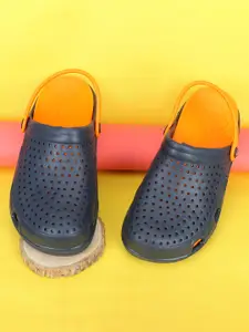 Aqualite Men Croslite Clogs