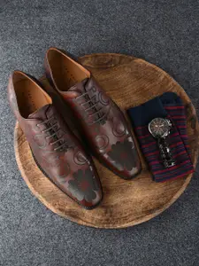 San Frissco Men Printed Leather Oxford Formal Shoes