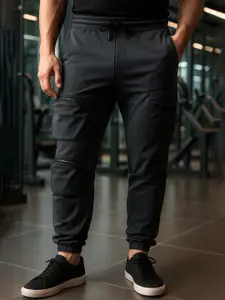 Maniac Men Slim-Fit Joggers