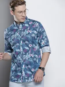 Nautica Button-Down Collar Slim Fit Tropical Casual Shirt