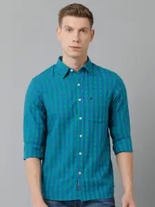 Double Two Men Slim Fit Checked Cotton Casual Shirt