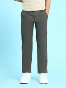 U.S. Polo Assn. Kids Boys Mid-Rise Trousers