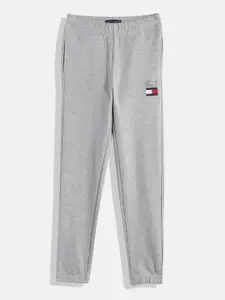 Tommy Hilfiger Boys Mid-Rise Organic Cotton Sweat Joggers With Brand Logo Embroidery