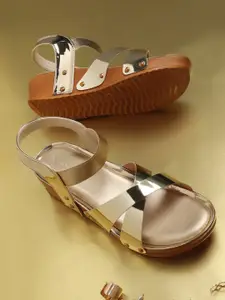 ICONICS Women Textured Flatform Heels