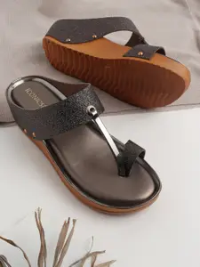 ICONICS Women Textured Comfort Heels