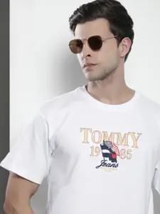 Tommy Hilfiger Men Brand Logo Embroidered Pure Cotton T-shirt