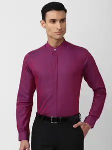 Peter England Men Slim Fit Formal Shirt