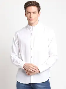 DEVOILER Men White Standard Casual Shirt