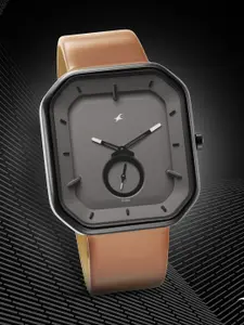 Fastrack Men Brass Dial & Leather Straps Analogue Watch 3272NL02