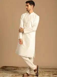 Manyavar Men Kurta with Pyjamas