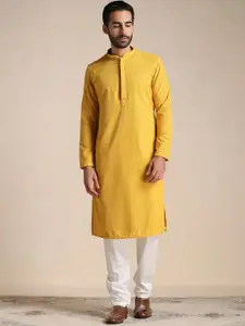Manyavar Men Full Sleeves Kurta With Churidar