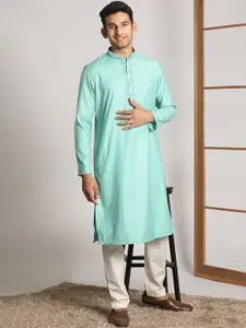 Manyavar Men Green Kurta with Pyjamas