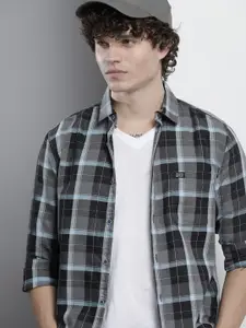 The Indian Garage Co Men Tartan Checked Casual Shirt