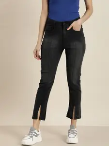 Moda Rapido Women Light Fade Stretchable Cropped Jeans