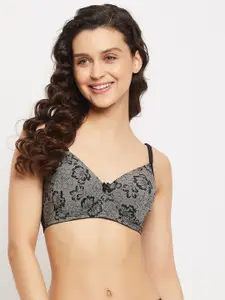 Clovia Padded Non-Wired Full Cup Self Printed Multiway Bra