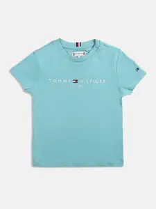 Tommy Hilfiger Boys Typography Printed Cotton T-shirt