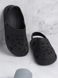 Carlton London Men Rubber Clogs