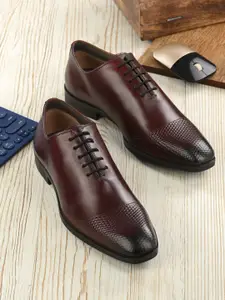 House of Pataudi Men Leather Formal Oxfords Shoes