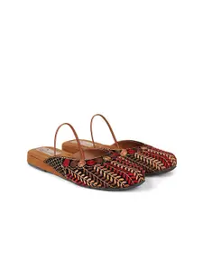 The Desi Dulhan Women Embroidered Ethnic Mules Flats