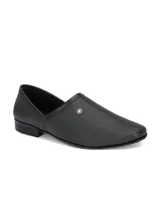 John Karsun Men Textured Lightweight Mojaris