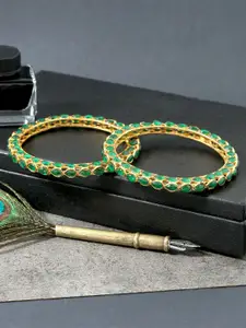 AccessHer Set Of 2 Gold-Plated Stone-Studded Bangles