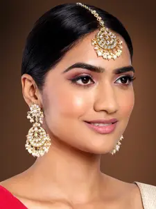 Peora Traditional Gold-Plated Kundan & Pearl Maang Tika & Earrings Jewellery Set