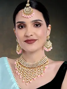 Peora Gold-Plated Kundan Pearl Choker Necklace Jewellery Set