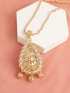 SOHI Gold-Plated Necklace