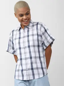 FOREVER 21 Women Checked Cotton Regular Fit Casual Shirt