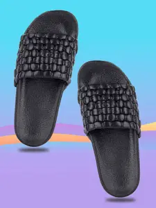 FREECO Women Self Design Sliders