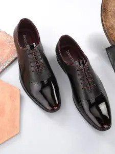 INVICTUS Men Solid Formal Derbys