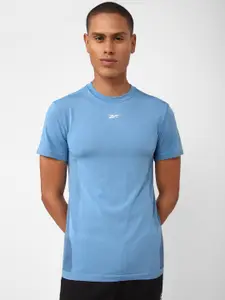 Reebok Men Cotton T-shirt