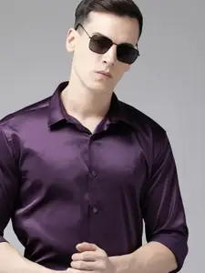 V Dot Slim Fit Semiformal Shirt
