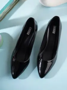 ELLE Women Solid Kitten Pumps