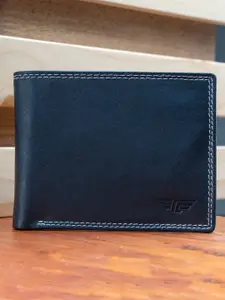 Red Tape Men Leather Two Fold Wallet